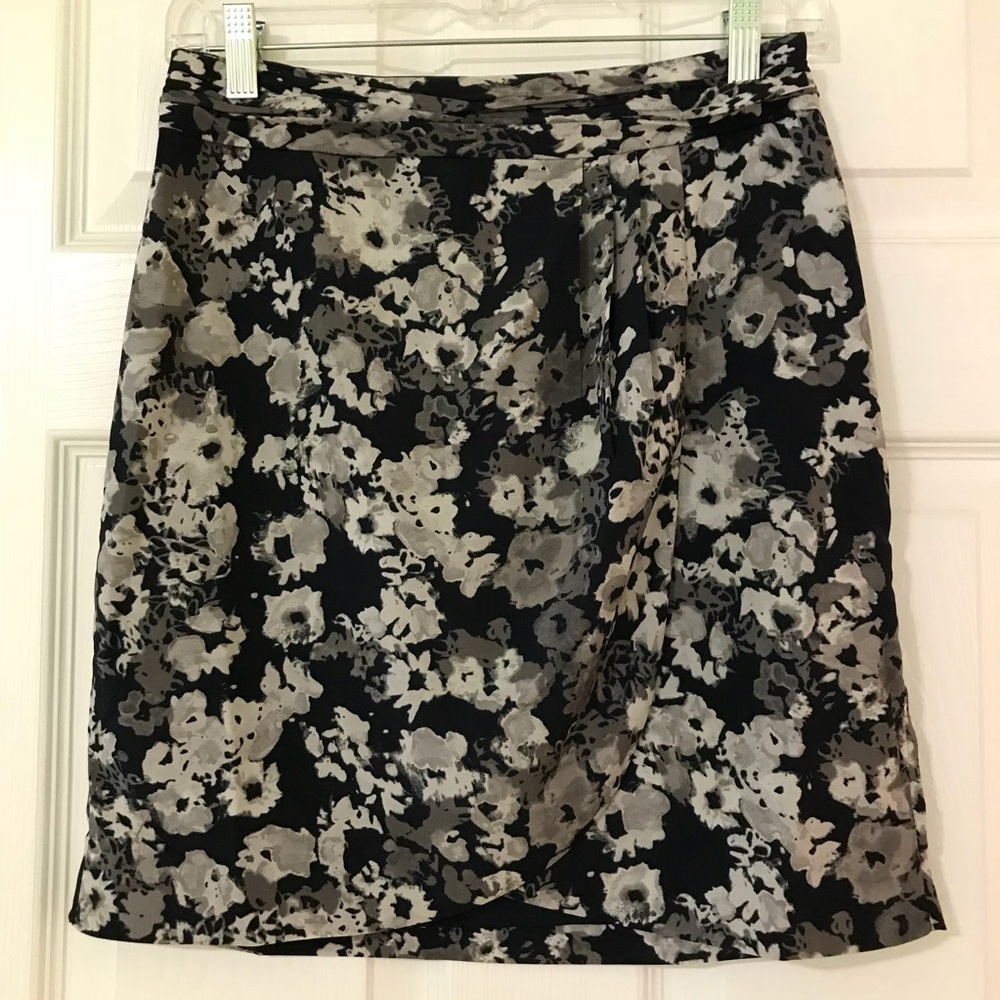 ❤️💋Cute Tulip 🌷🌷 Skirt